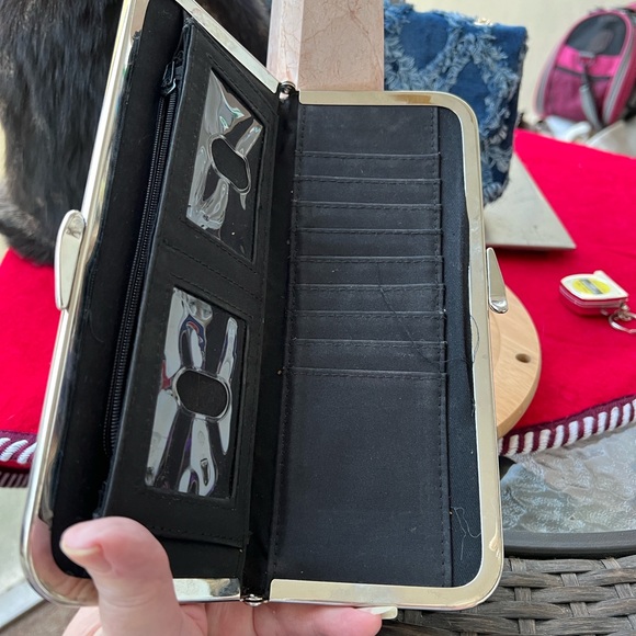 Hobo Lauren Leopard Print Leather Clutch Wallet - Picture 5 of 7